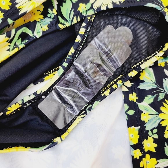 Old Navy Sunflower Print V-Neck Wrap-Front Swimdress Size XS Side Tie Wrap Skirt - Picture 9 of 10